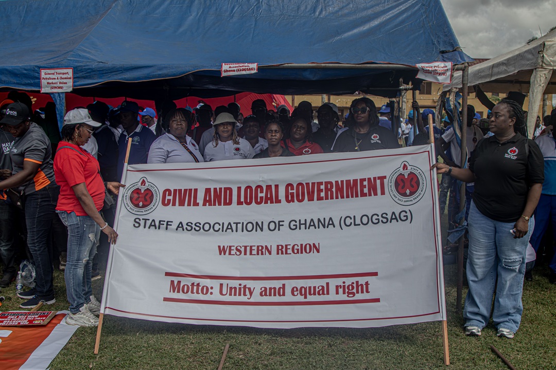 CLOGSAG Western Region Treats Members to May Day Beach Get-Together